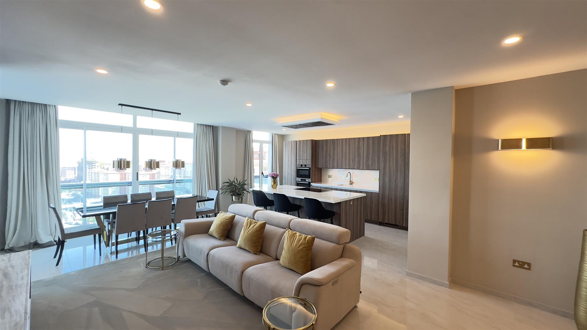 Image of Apartment - 4 Bedrooms - 2 Bathrooms for Rental in Europlaza-Gibraltar, Image 9